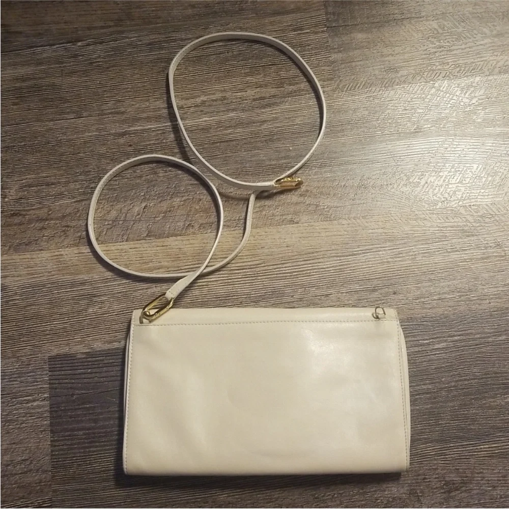 Chloé Chloe Gold Bow Cream Leather Clutch or Crossbody Bag